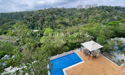 Imperdível Casa à Venda em Alphaville Mobiliada: 4 Quartos, 4 Suítes, 7 Banheiros, 4 Vagas - Santana de Parnaíba-SP