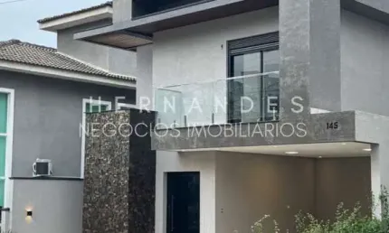 Casa de luxo em condomínio, 3 suítes, 3 salas, 4 banheiros, 2 vagas, 224m² em santana de parnaíba-sp, bairro suru.