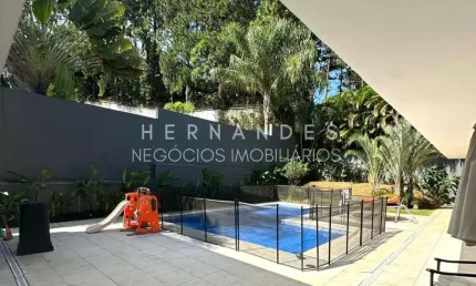 Imóvel de alto padrão à venda no Residencial 10 em Alphaville