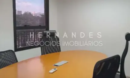 Sala Comercial Mobiliada no CEA I ? Centro Empresarial Araguaia I  de 52m²
