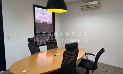 Sala comercial  em Alphaville com 52m² no CEA II - Centro Empresarial Araguaia II