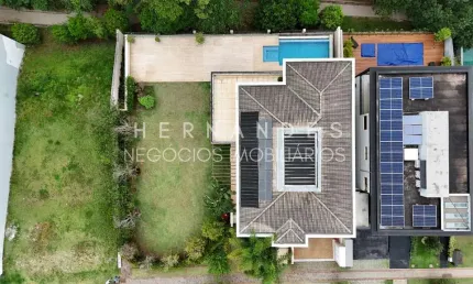 Itahyê - maravilhosa casa em 2 lotes, com vista permanente para a mata nativa em Alphaville - SP