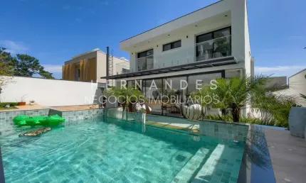 Imóvel de luxo em Alphaville Residencial Genesis Casa de 4 quartos, 4 suítes e 6 salas com 440m² à venda em Santana de Parnaíba-SP