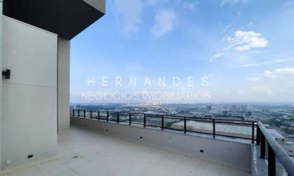 Cobertura duplex em Alphaville 3 quartos e 255² no bairro Tamboré, venda ou locação!