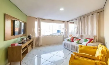 Casa á Venda em Barueri com 422m² ao lado de Alphaville e proximo da Rua da Prata