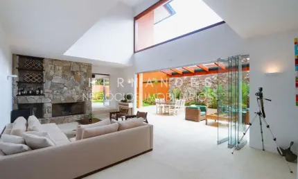 Casa de alto padrão à venda no Residencial 1 em Alphaville