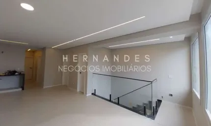 Casa de luxo em condomínio no Suru, Santana de Parnaíba-SP: 3 quartos, 1 suíte, 3 salas, 3 banheiros, 4 vagas. Nova, semi térrea, com infraestrutura completa e automação residencial!