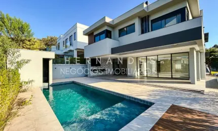 Venda casa de luxo em condomínio tamboré 11 ? 3 suítes, 365m², 6 vagas - santana de parnaíba-sp.