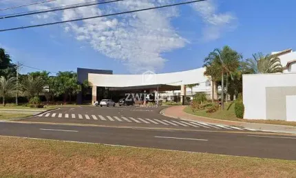 Terreno com 676m² à venda no condomínio villa lobos