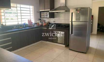 Chácara / sítio com 4 quartos à venda no Jardim Marabá, Bauru 
