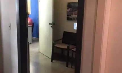 Ótimo conjunto comercial no itaim bibi - 03 salas - 02 vagas