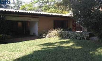 Casa em Cidade Jardim: 599m², Construídos, 4 Suítes, 5 Vagas.