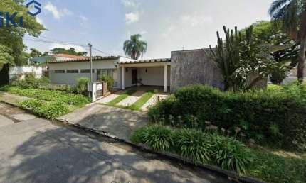 Casa térrea, 250m2, 4 dorm., próximo ao Shop. Butantã