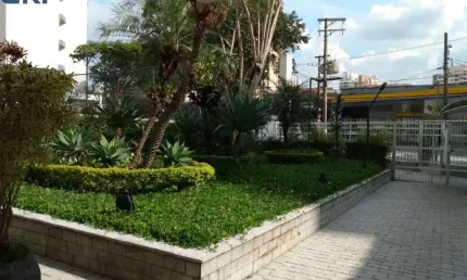 Vila Mariana, região da Santa Cruz, 80m² com 2 dormitórios e 1 vaga