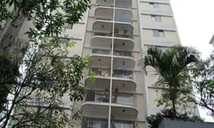 Apartamento com 65 metros 2 dormitorios proximo o metro fradique coutinho