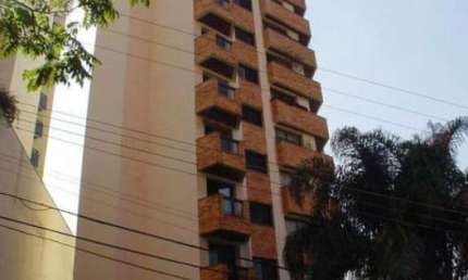 APARTAMENTO COM 125 METROS QUADADOS 3 DORMITORIOS 3 GARAGEM PROXIMO DO METRO SUMRE