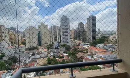 Apto.com 120 m²,4 dorm. sendo 1 suite,3 varandas, 3 vagas,depósitos
