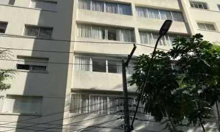 Apartamento Totalmente Reforma no Jardim América 2 dormitórios e uma suíte