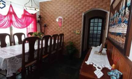 Casa com 4 quartos à venda na Rua Caetano de Campos, 541, Mogi Moderno, Mogi das Cruzes, 215 m2 por R$ 800.000