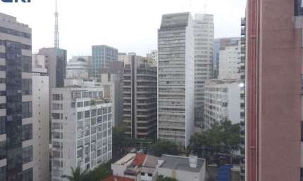 Cj com. p/ locação,  c/ 1 sala, 2 banheiros, 1 vaga. Região da Paulista. Prox. metrô Paulista.