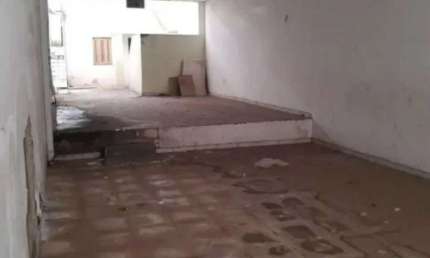Excelente localização, Comercial, com 240m2 e 2 wcs