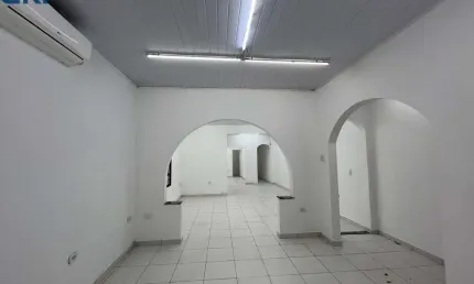 Prédio com 3 salas para alugar na Rua General Lecor, 402, Ipiranga, São Paulo