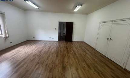 CASA COMERCIAL OU RESIDENCIAL COM 600 METROS DE AREA COSTRUIDA