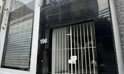 Sobrado comercial p/ locação em pinheiros, 80 m. au. proximo ao metrô fradique coutinho.