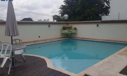 Sobrado à Venda 4 dormitórios, 4 vagas garagem condomínio fechado na Vila Prudente - SP
