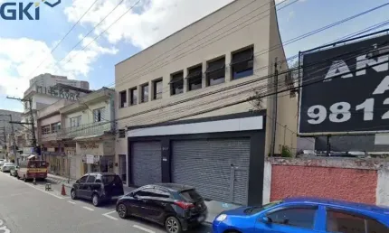 Imóvel comercial, com 292m2, próximo ao terminal Diadema