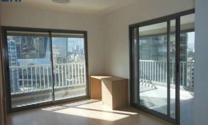 Studio Faria Lima/Pinheiros: 44m², Varanda, Lazer e Conforto.