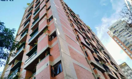 Apartamemto com 2 jdormitorios 2 suites 2 garagem proximo do metro fradique coutnho