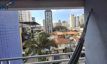 Apartamento à venda  reformado com 3 dormitórios na Vila Olímpia.