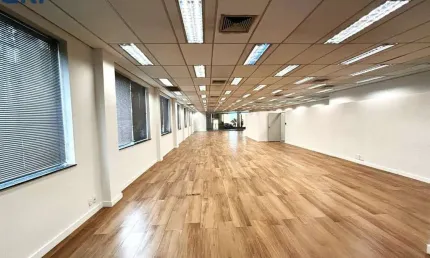 579 m²au loja comercial ao lado da estação faria lima/metro