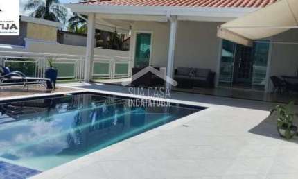 Linda chácara com 4 suítes, piscina - Condomínio Terras de Itaici - Indaiatuba/SP