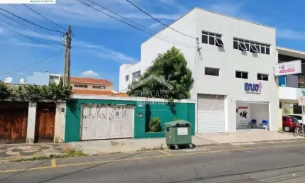Casa comercial no centro de Indaiatuba - Estuda imóvel como parte do pagamento