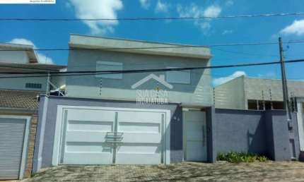Sobrado com 3 suítes sendo uma master com closet na Vila Suíça - Permuta
