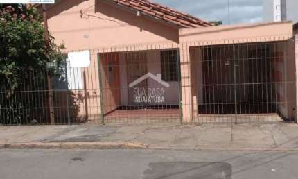 Casa térrea antiga na Vila Aurora ideal para desmembramento do terreno