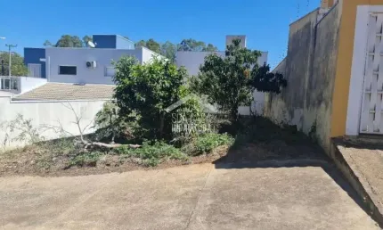 Terreno de 250m (10x25) com ótima localização e topografia no Jardim Europa em Indaiatuba