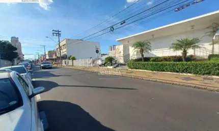 Prédio comercial no centro de Indaiatuba excelente para agência bancária