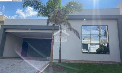 Linda casa térrea com piscina no condomínio Jardim Maringá - Indaiatuba/SP