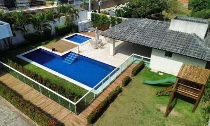 Casa em condomínio fechado com 4 quartos à venda na Rua Ministro Antônio Carlos Magalhães, Buraquinho, Lauro de Freitas, 197 m2 por R$ 899.000
