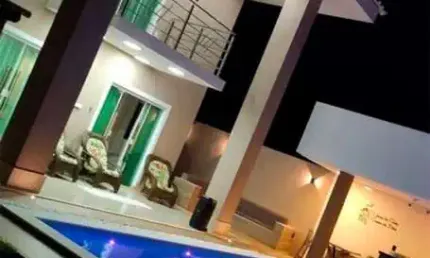 Casa em condomínio fechado com 3 quartos à venda na Rodovia BA-099 - Estrada do Côco, Barra do Jacuípe, Camaçari, 400 m2 por R$ 1.269.000