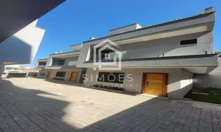 Casa em Condomínio para Venda em Rio de Janeiro, Freguesia de Jacarepaguá, 4 dormitórios, 4 suítes, 5 banheiros, 2 vagas