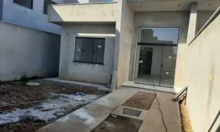 Casa à venda por R$ 420.000,00 - Extensão do Bosque - Rio das Ostras/RJ
