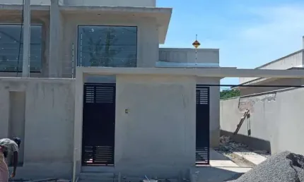 Casa à venda, 73 m² por R$ 370.000,00 - Extensão Serramar - Rio das Ostras/RJ