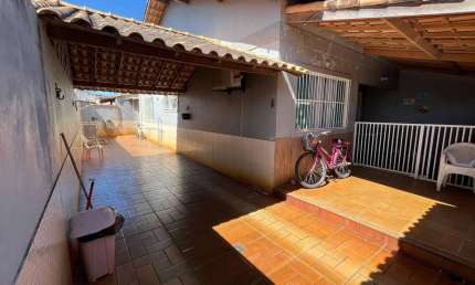 Casa com 2 quartos à venda na Rua Campo de Roncador, Atlântica, Rio das Ostras