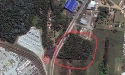 Terreno à venda na Caminho do Pinheirinho, 283, Jardim Amazonas, Itaquaquecetuba
