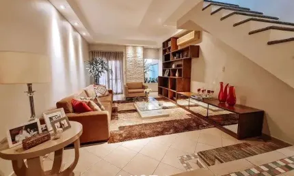 Casa com 3 quartos à venda na Rua Joshey Leão, 321, Sítio da Figueira, São Paulo