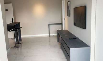 Studio Totalmente Mobiliado para Locação no Jardim Anália Franco